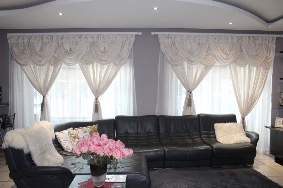 4 Bedroom Property for Sale in Soneike Western Cape